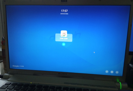 live_user